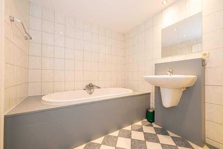 Foto 19 van Geleenstraat 18-C