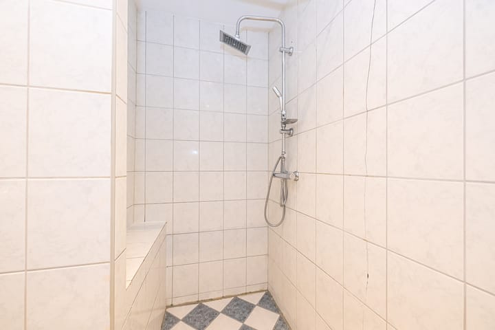 Foto 20 van Geleenstraat 18-C