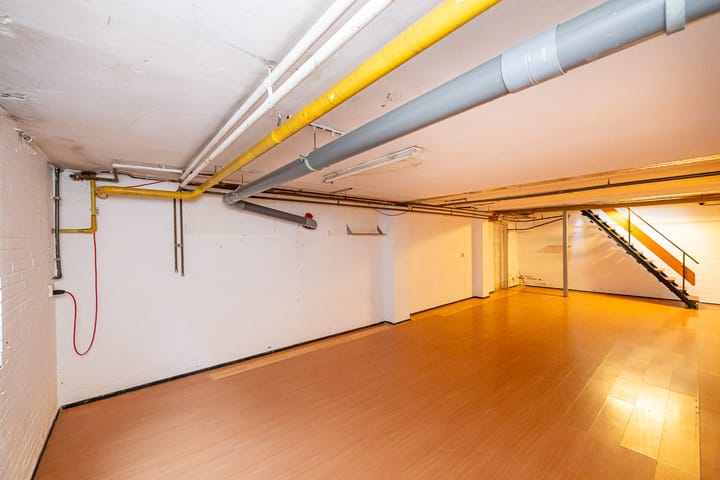 Foto 25 van Geleenstraat 18-C