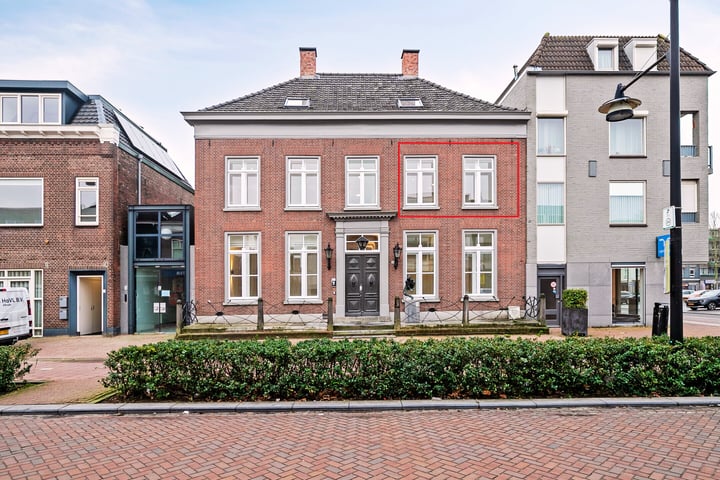 Bekijk foto 1 van Marktstraat 10-B