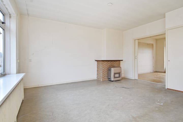 Photo 18 of Koningin Julianalaan 153