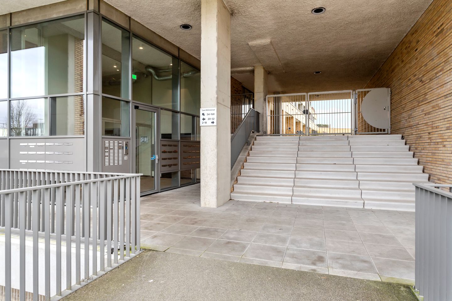 Foto 4 van Carel Willinkstraat 74