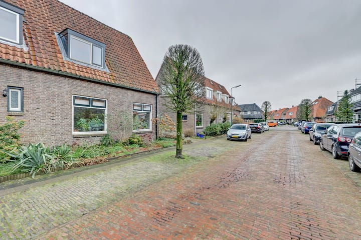 Foto 32 van Tulpstraat 5