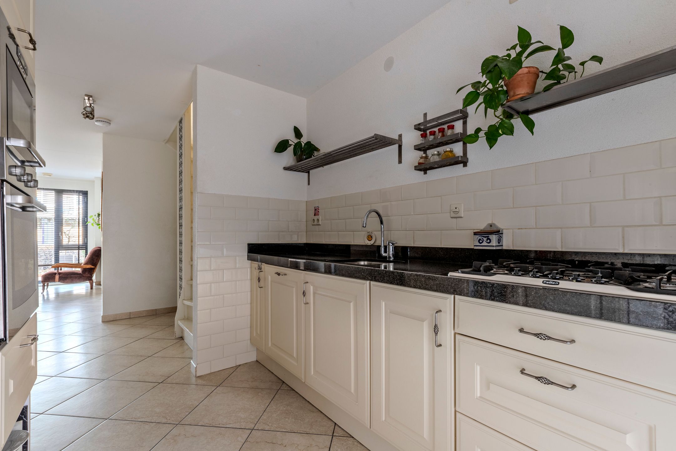 Foto 9 van Willem Hedastraat 85