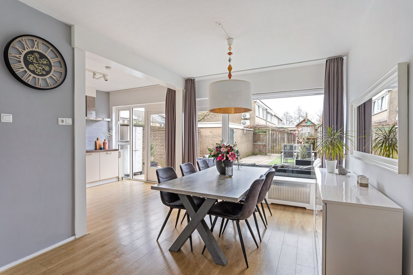 Photo 5 of Anton van Duinkerkenstraat 22