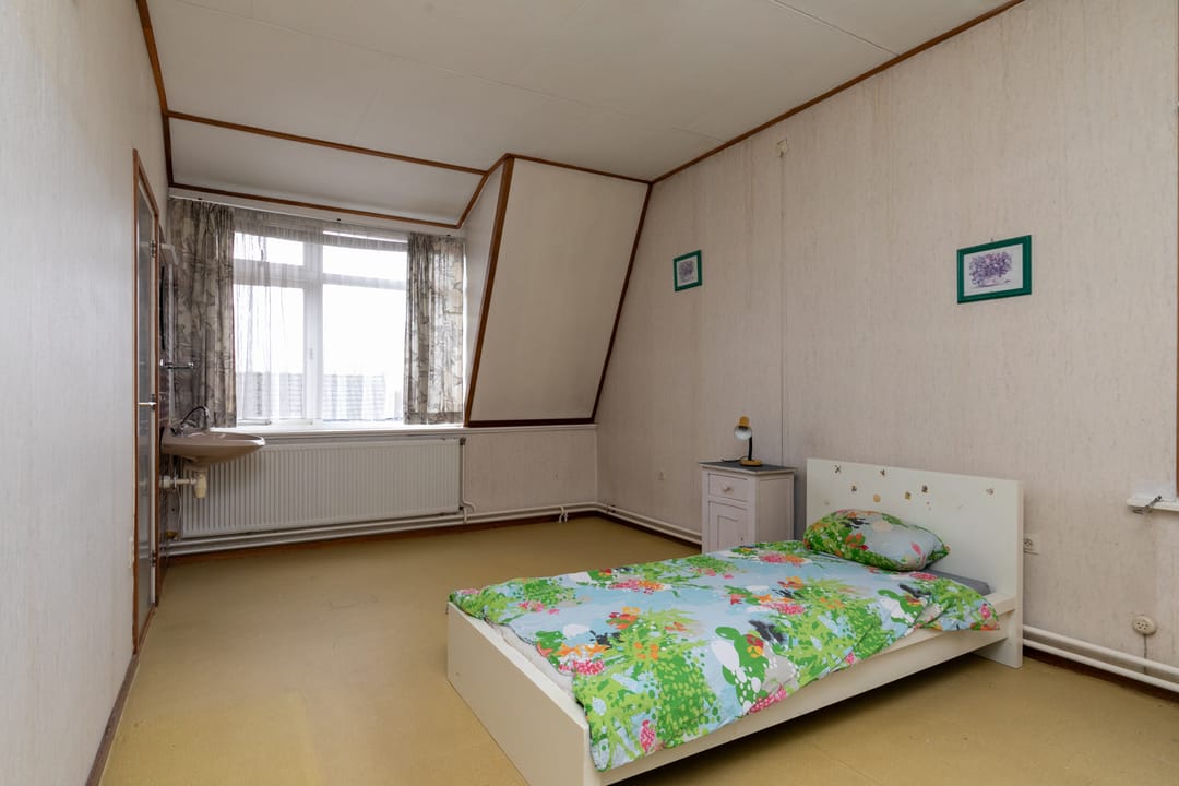 Photo 38 of Prins Hendrikstraat 40