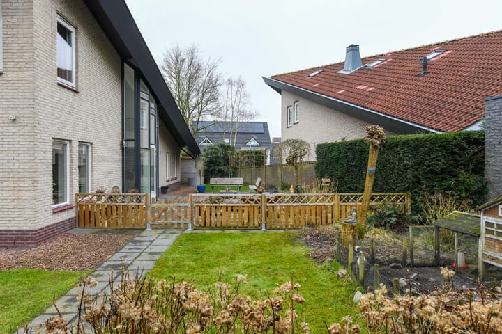 Foto 46 van Grote Haag 87