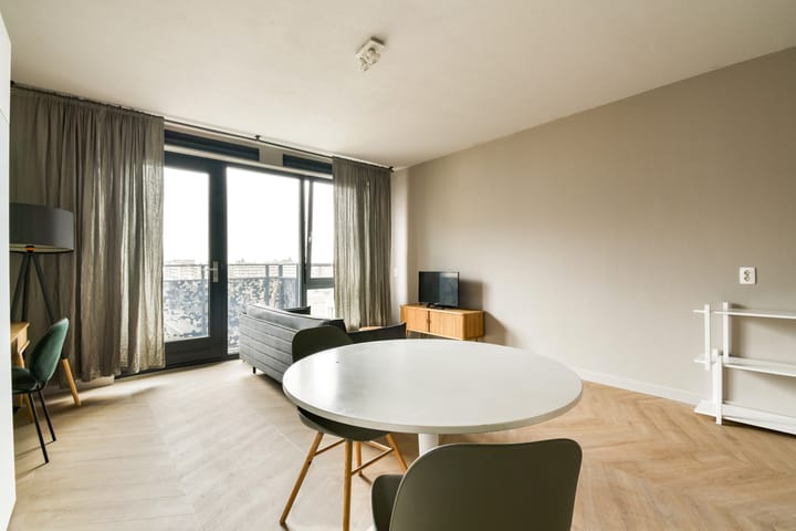 Foto 7 van Bezaanjachtplein 97