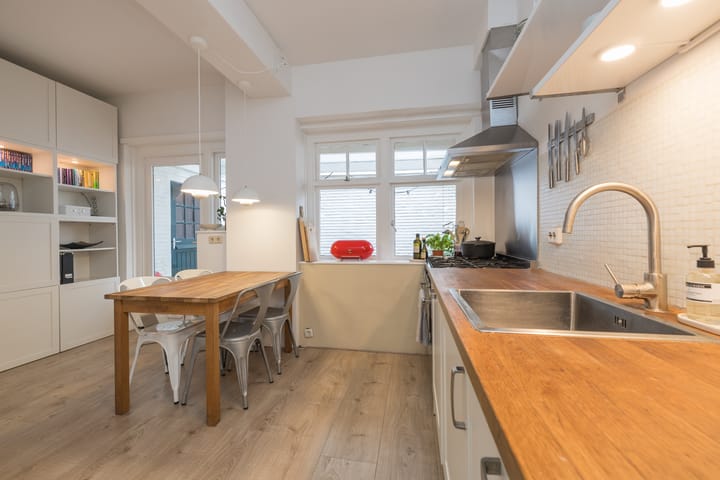 Photo 13 of Evertsenstraat 29