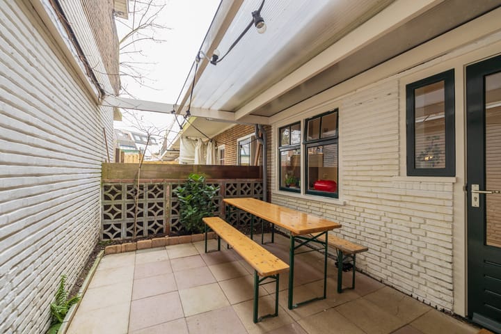 Photo 22 of Evertsenstraat 29