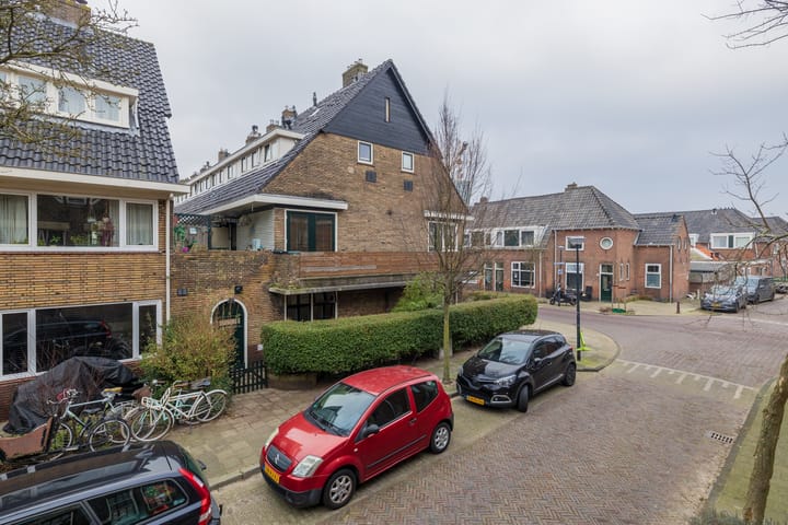 Photo 30 of Evertsenstraat 29