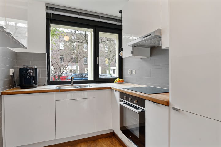 Foto 16 van Douglaslaan 31