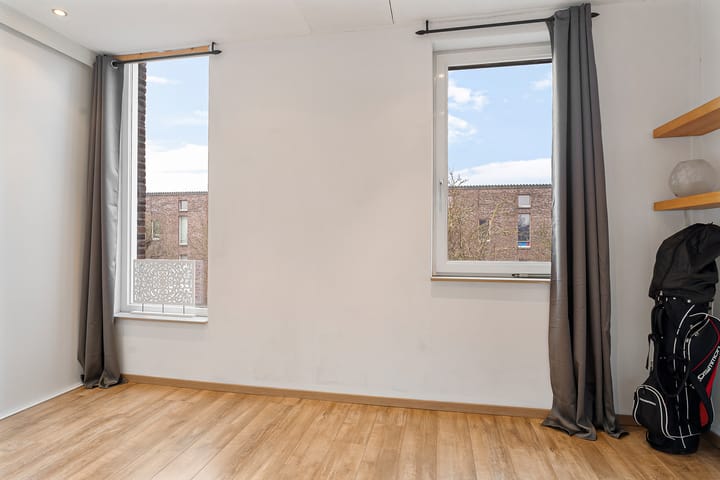 Foto 37 van Douglaslaan 31