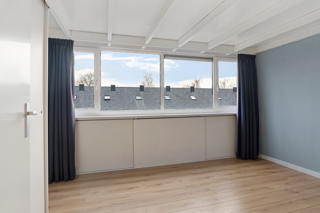 Photo 41 of Douglaslaan 31