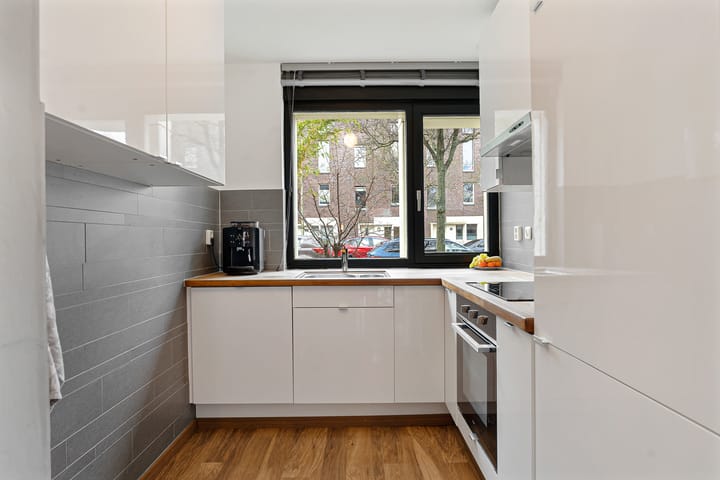 Foto 2 van Douglaslaan 31