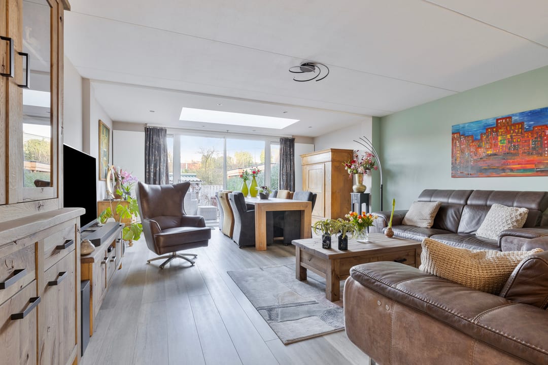 Foto 2 van De Gasperisingel 17