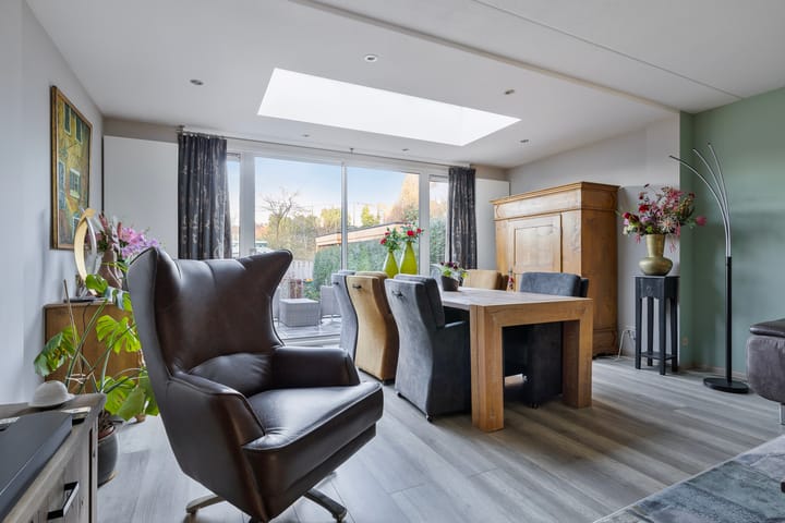 Foto 6 van De Gasperisingel 17