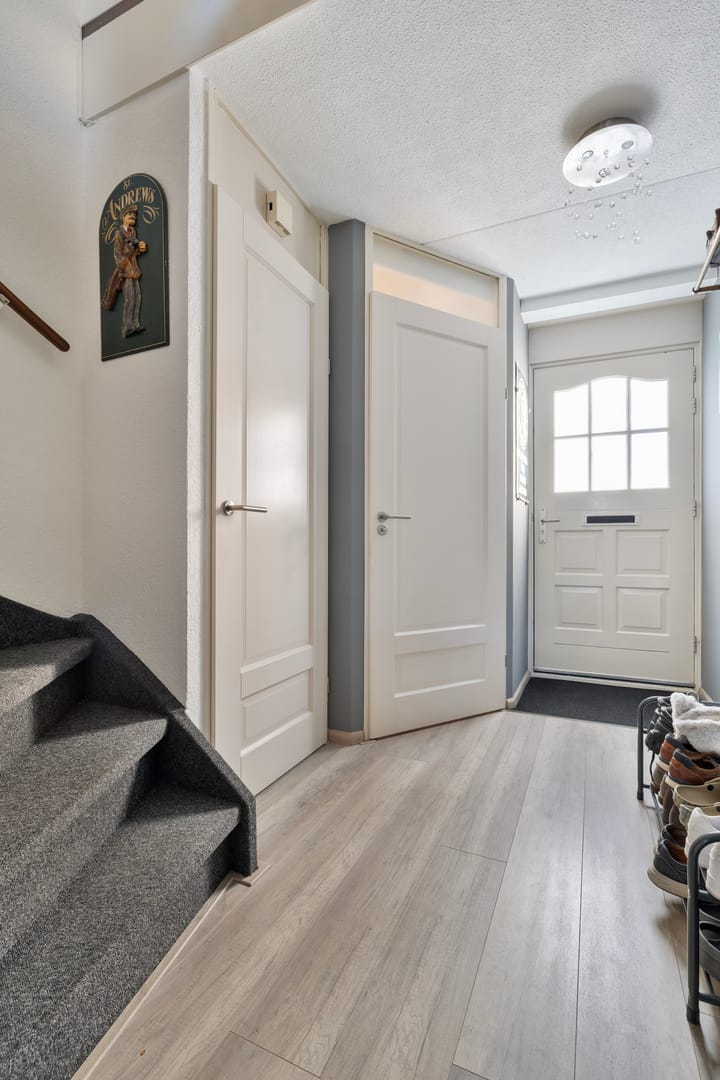 Foto 13 van De Gasperisingel 17