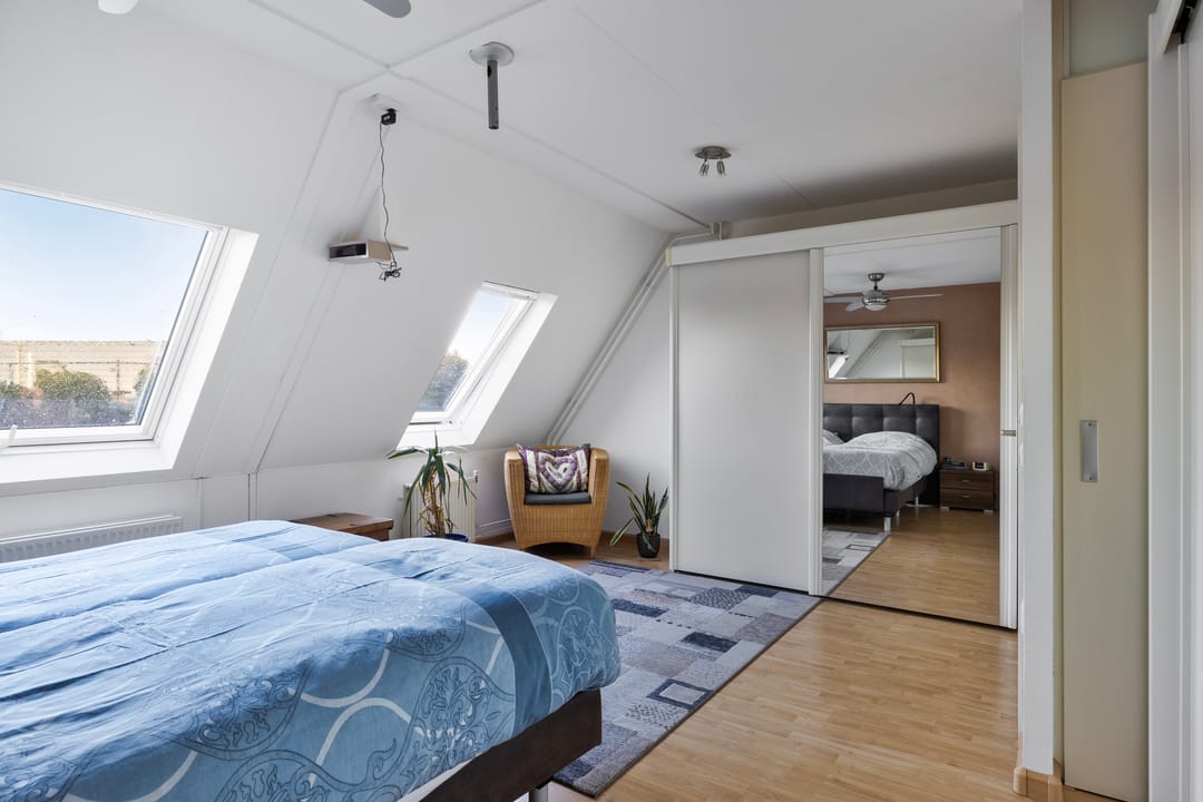 Foto 16 van De Gasperisingel 17