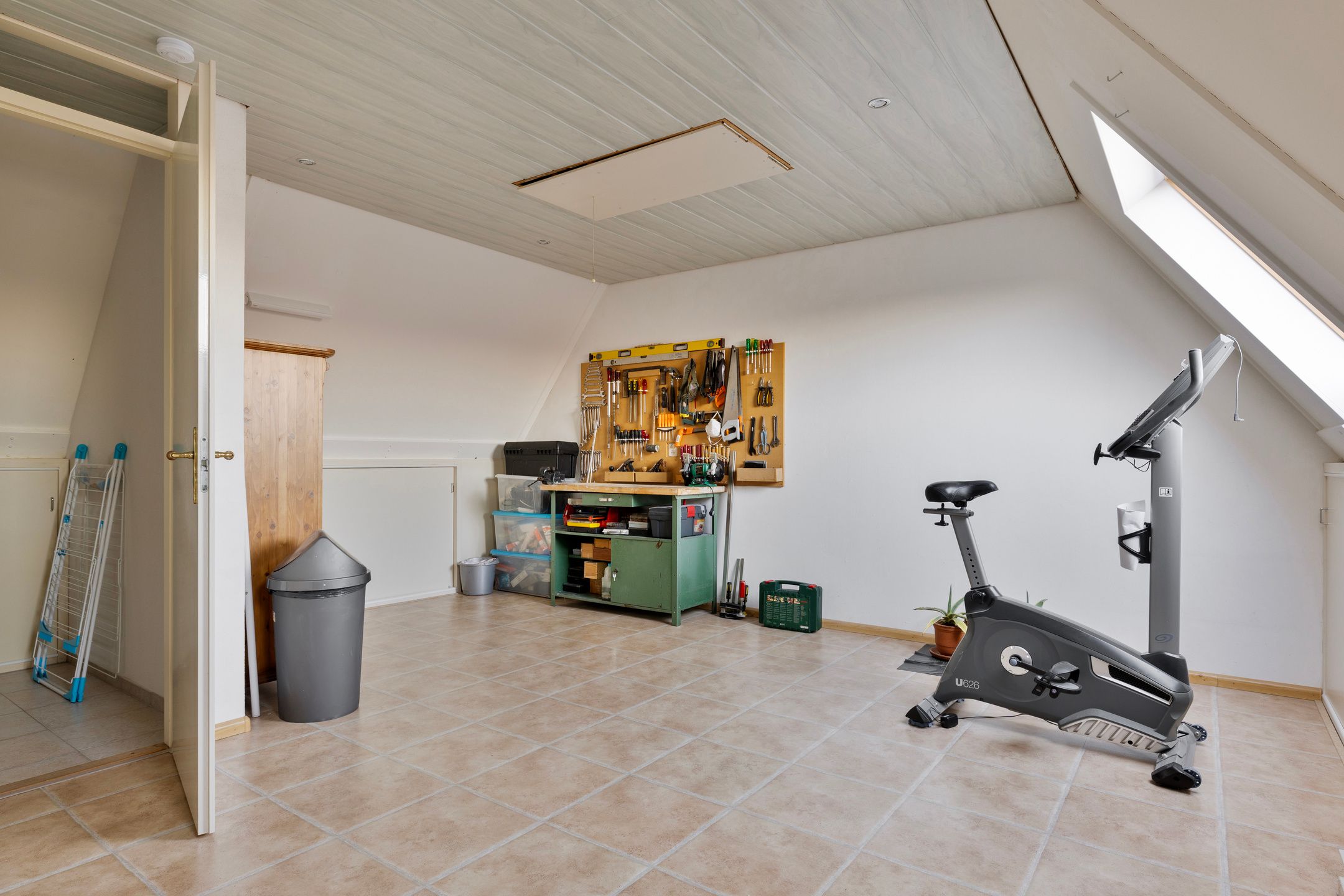 Foto 21 van De Gasperisingel 17