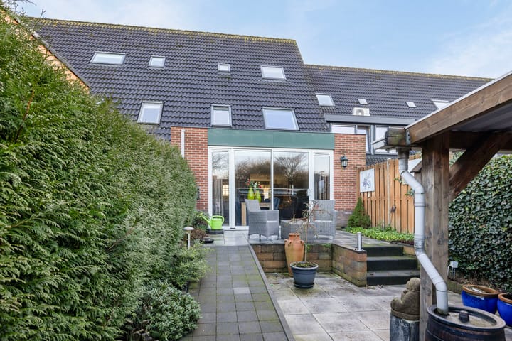 Foto 25 van De Gasperisingel 17