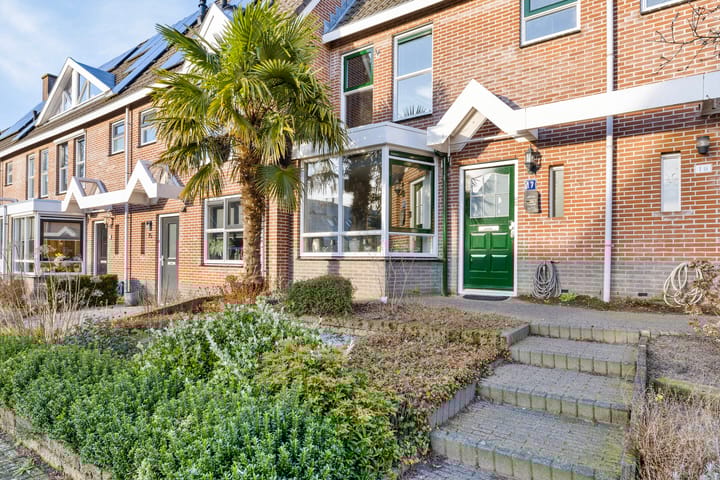 Foto 29 van De Gasperisingel 17