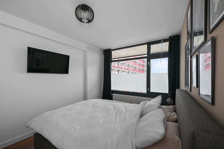 Foto 22 van Jan Ligthartstraat 755