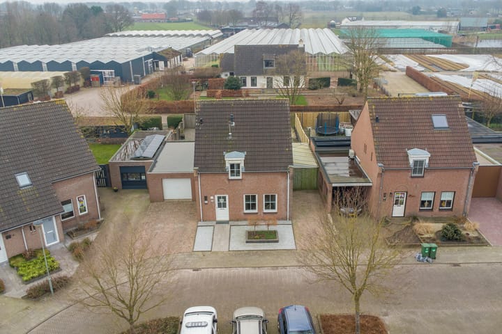 Foto 41 van Meester Beumersstraat 30