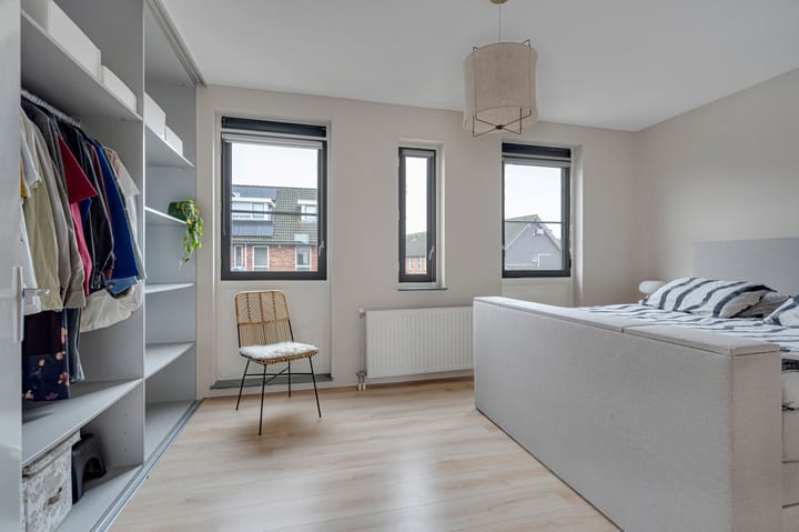 Foto 19 van Ballastwater 38