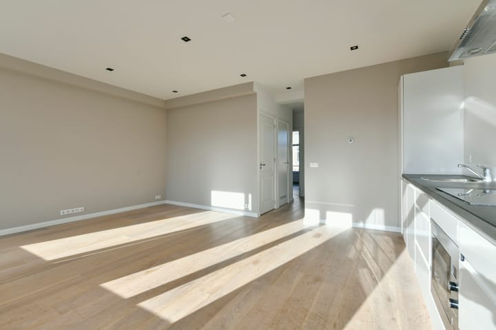 Photo 6 of Eerste Helmersstraat 209-3