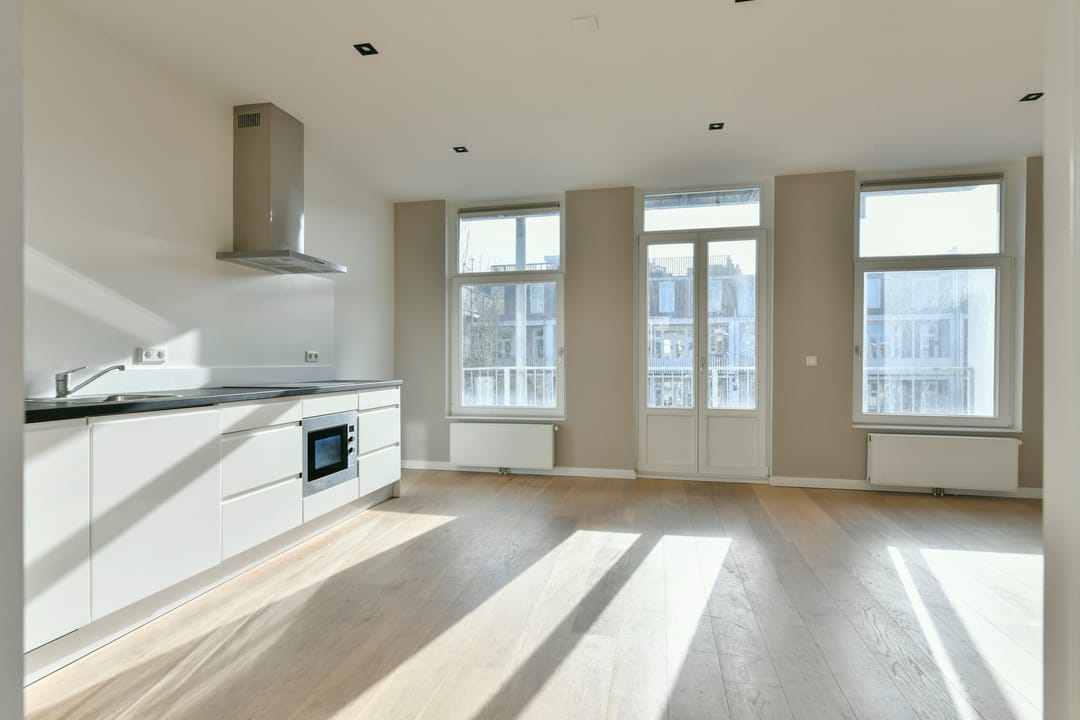 Photo 2 of Eerste Helmersstraat 209-3