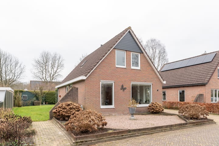 Foto 28 van Leeuwetand 113