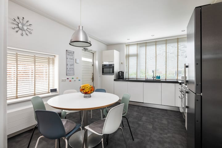 Foto 11 van Burg. Smijterweg 2