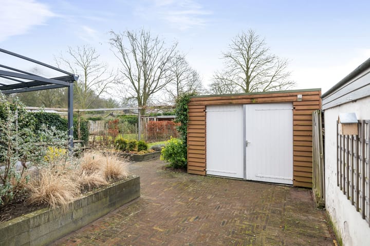 Foto 37 van Burg. Smijterweg 2