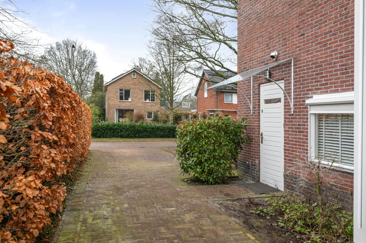 Foto 39 van Burg. Smijterweg 2