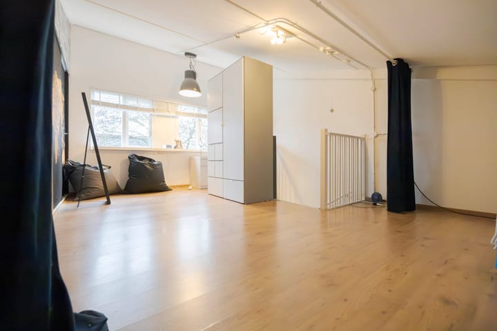 Foto 22 van Wim Sonneveldstraat 5