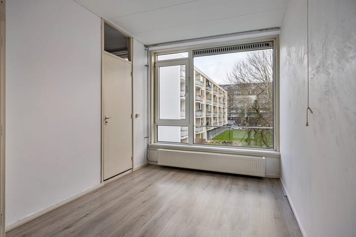 Photo 13 of Jan van Zutphenstraat 67