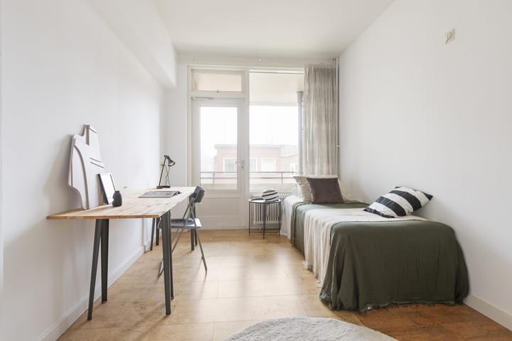 Foto 30 van Kwinkenplein 37