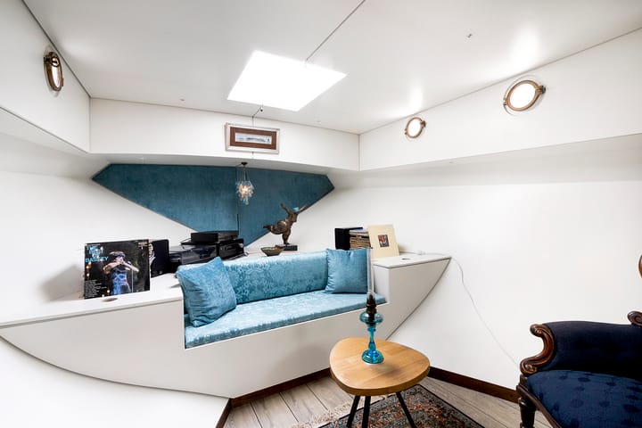 Photo 18 of Raamgracht 15-M