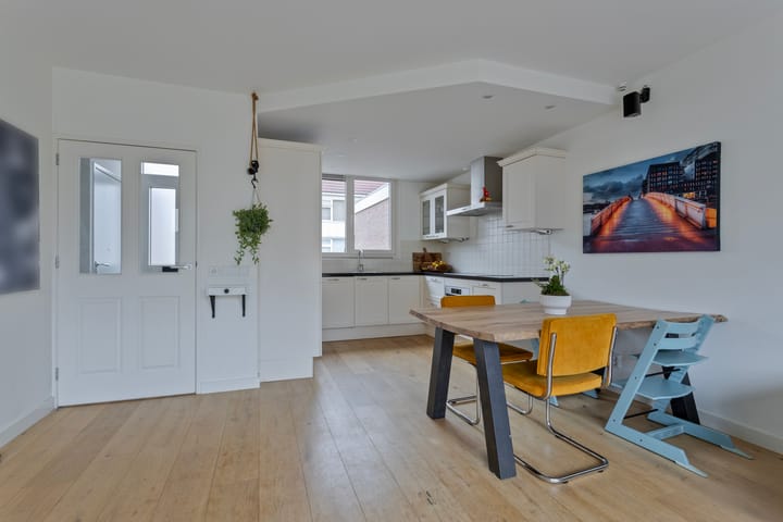 Foto 4 van Zeisstraat 42