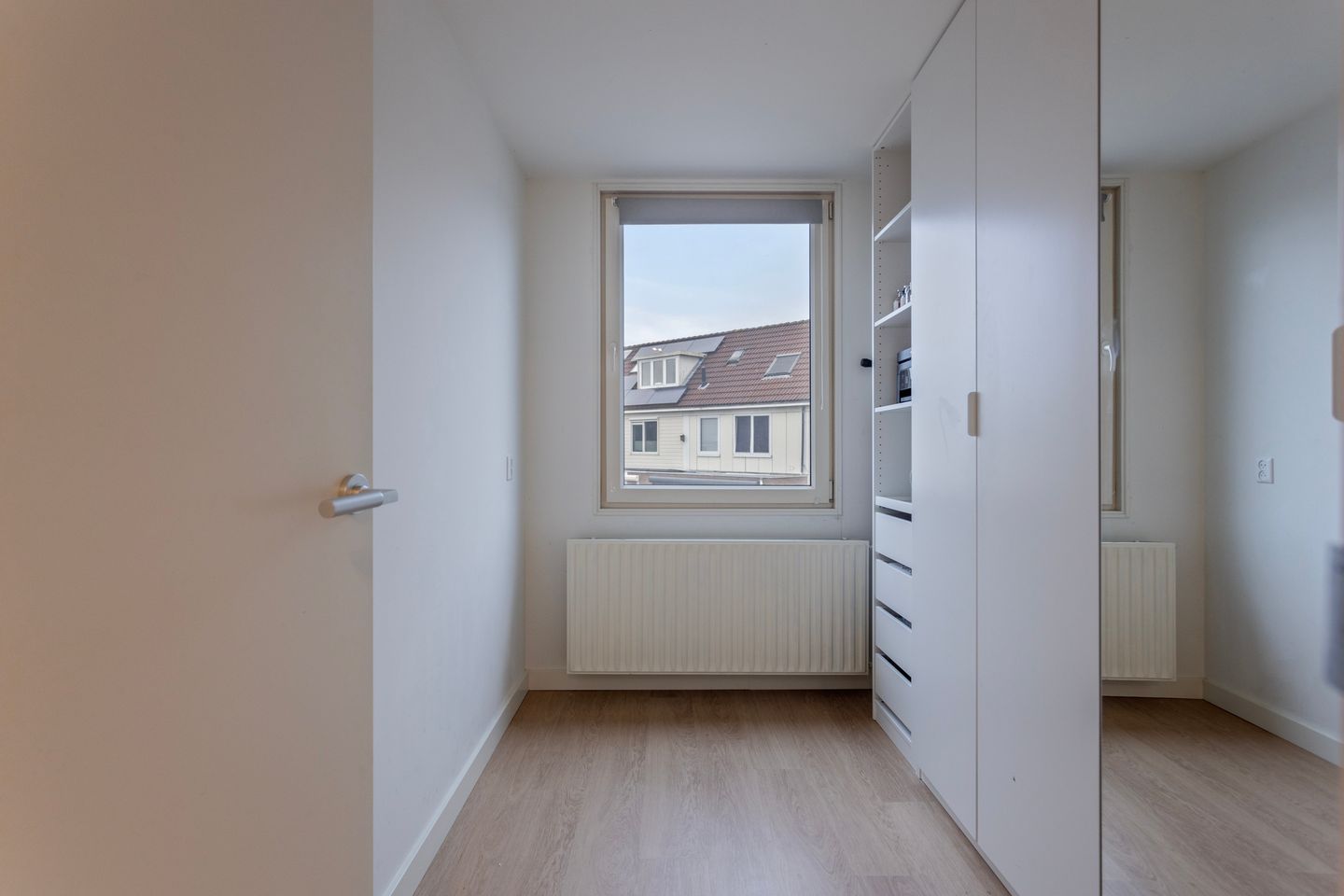 Photo 20 of Zeisstraat 42