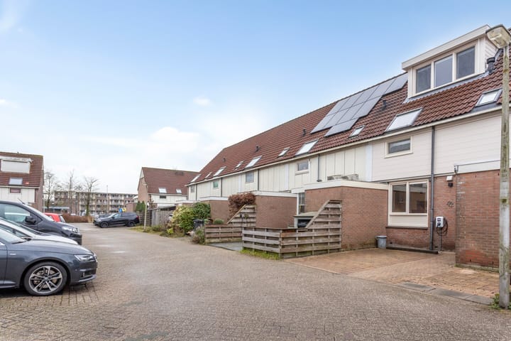 Foto 30 van Zeisstraat 42