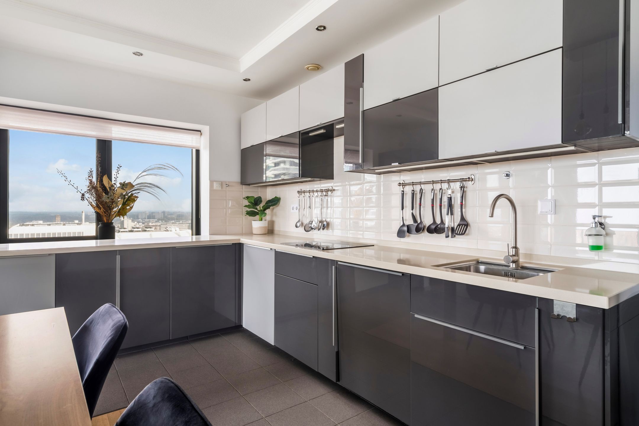 Foto 3 van Anna van Buerenplein 137