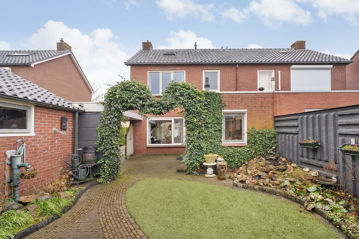 Foto 34 van Helmichstraat 12