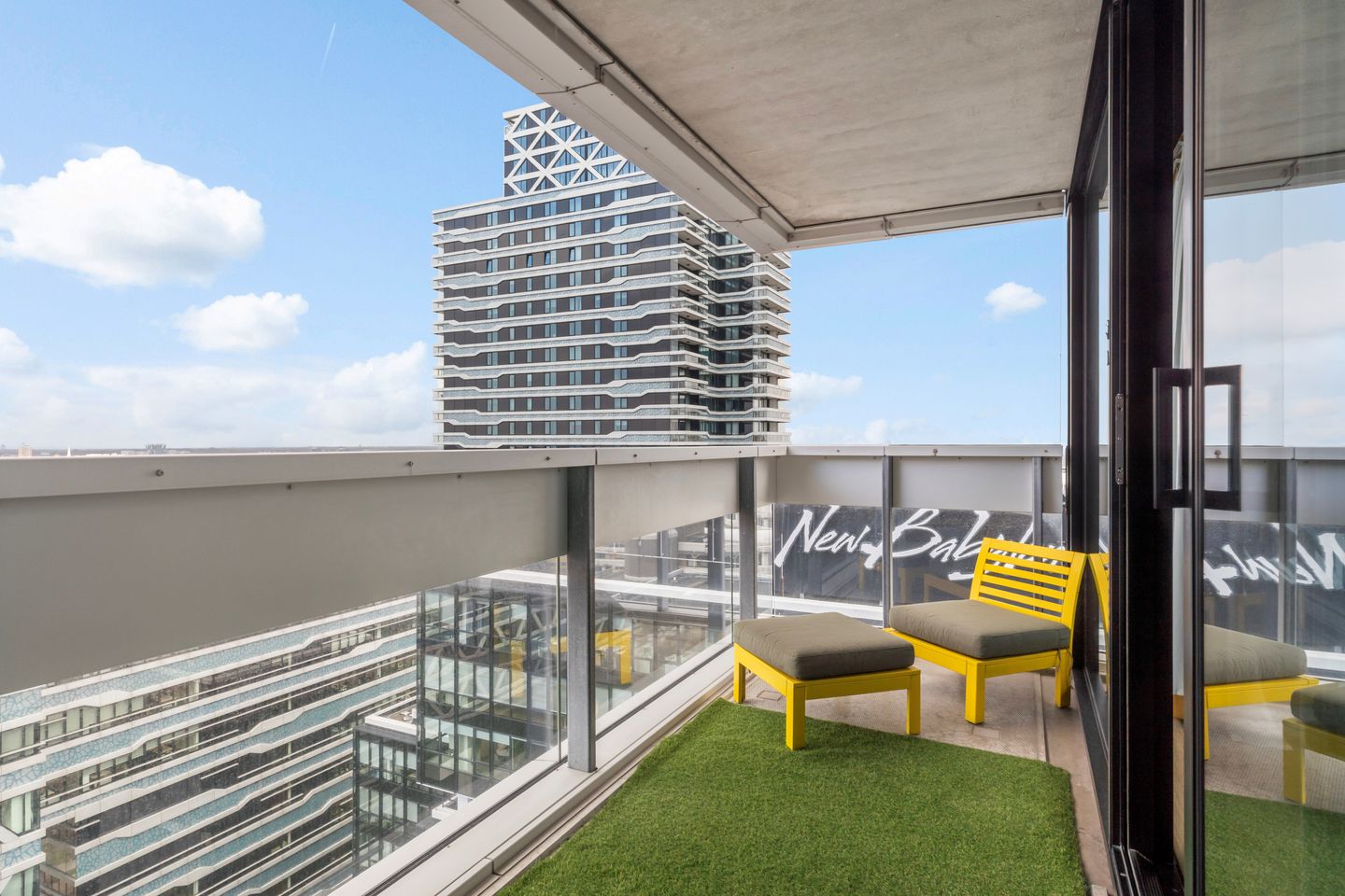 Foto 25 van Anna van Buerenplein 137