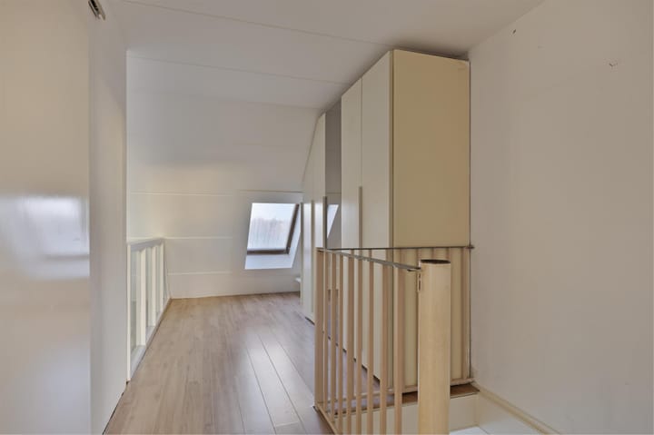 Photo 22 of Venneperhof 68