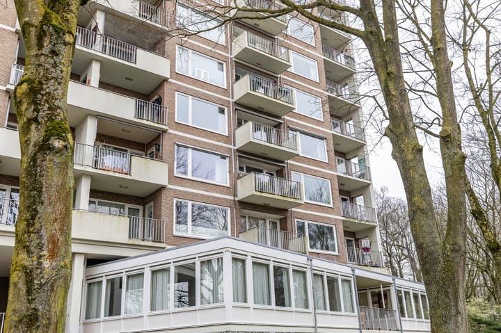 Foto 4 van Helper Brink 61-116