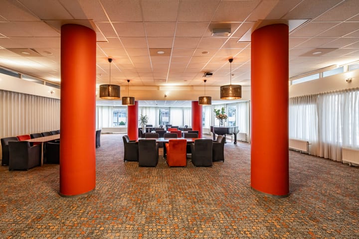 Foto 7 van Helper Brink 61-116