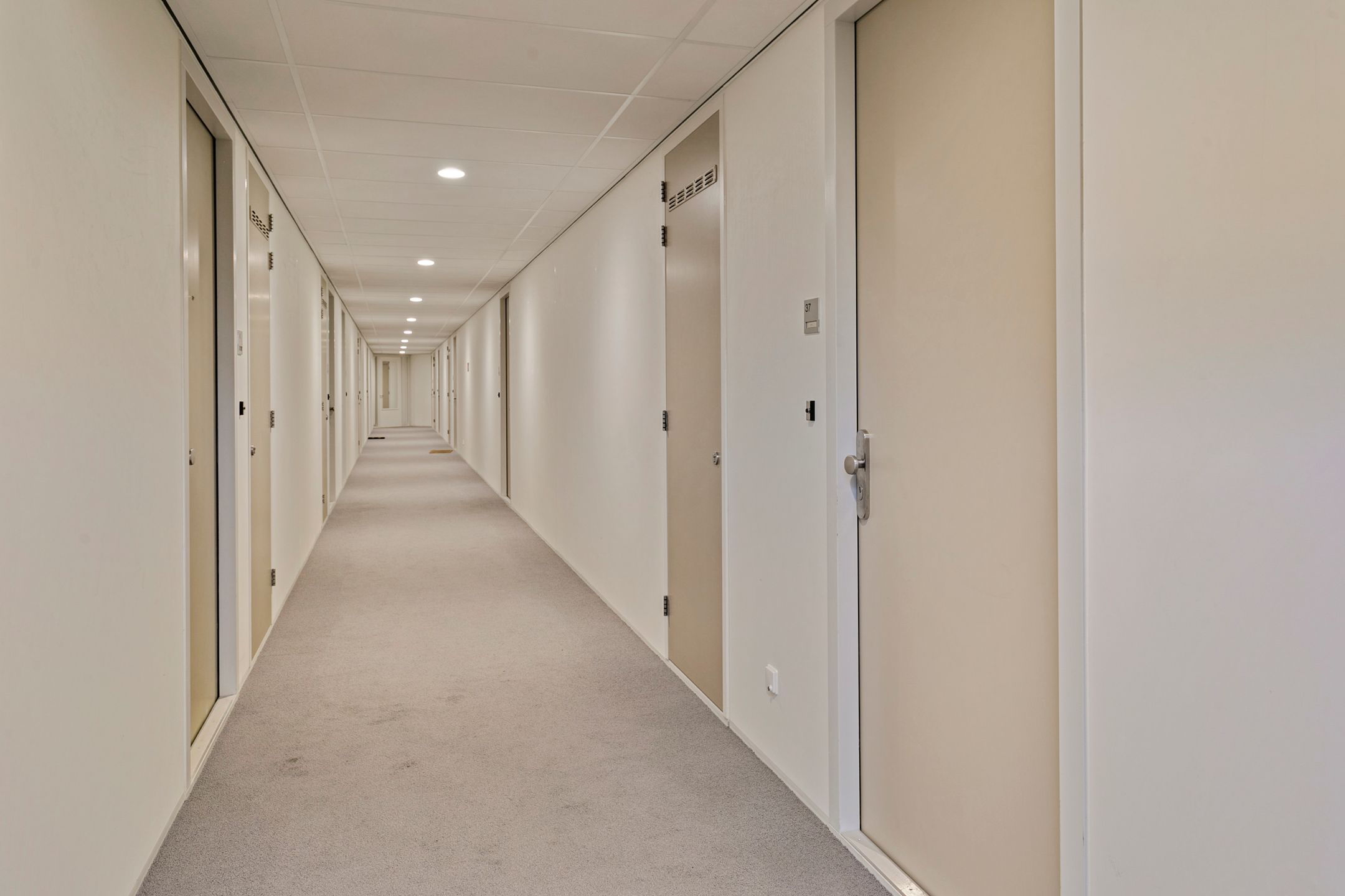 Foto 21 van Emmaplein 37