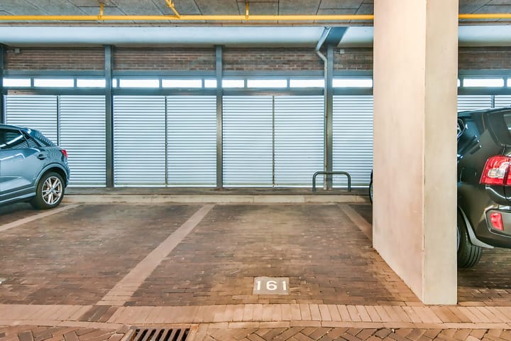 Foto 8 van Annie Romeinstraat 150